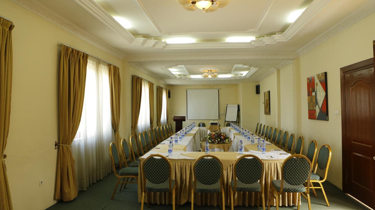 Wassamar Hotel Adís Abeba Exterior foto